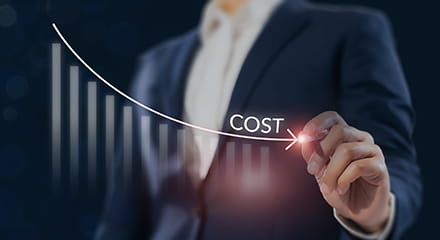 コスト最適化と運用負荷軽減のイメージ画像